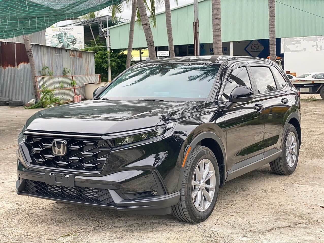 Honda CR-V màu đen